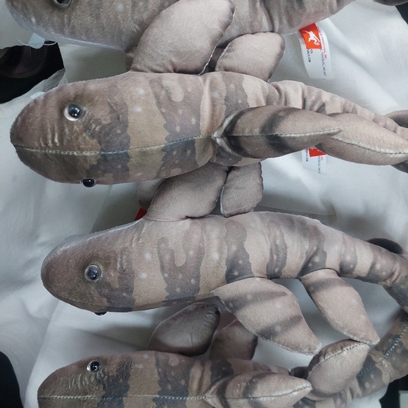 New With Tags WILD REPUBLIC Shark Plush Toy Stuffed Animal Lot Of 4 - Picture 2 of 6